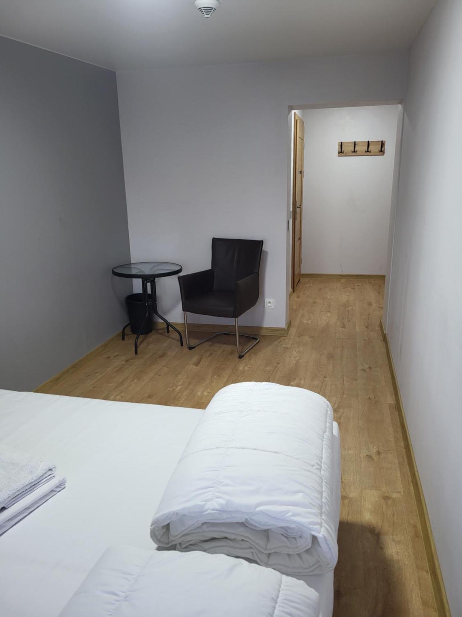 Foka Hostel Wroclaw Oda fotoğraf